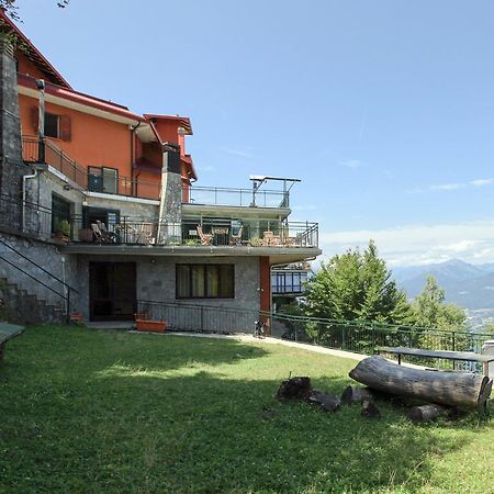 Hotel Funivia Laveno-Mombello Exterior foto