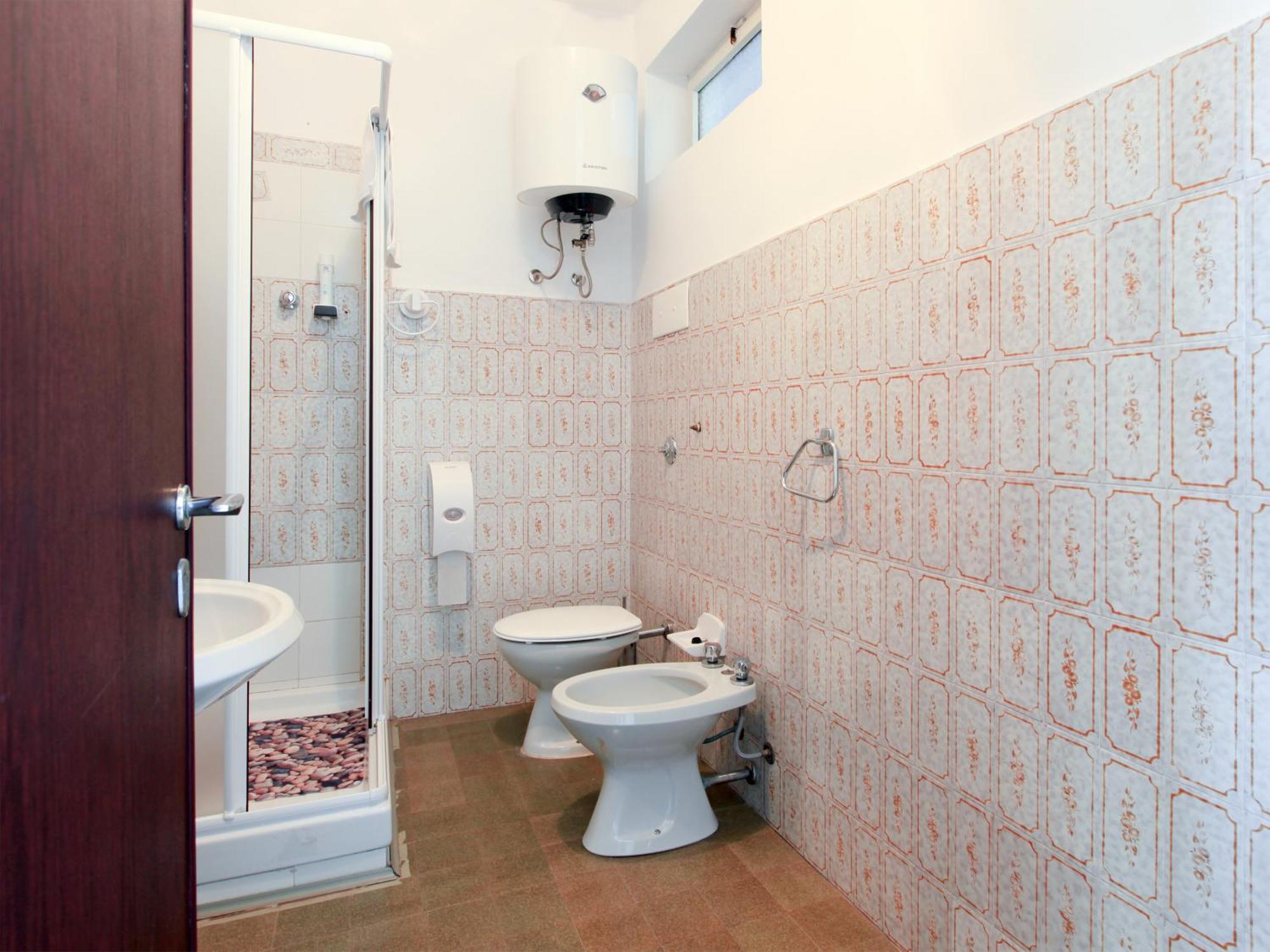 Hotel Funivia Laveno-Mombello Quarto foto